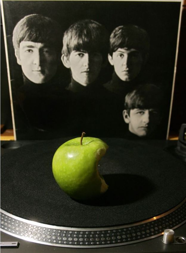Apple Records: 50 лет битловскому "яблоку иллюзий"
