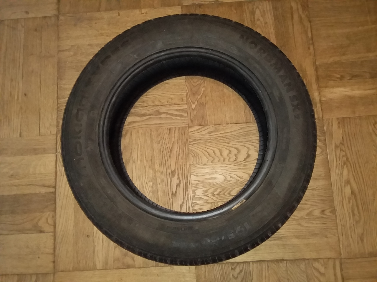 Продаются 6 летних шин Nordman SX2 Nokian Tyres 195/60/R15 б/у. СПб