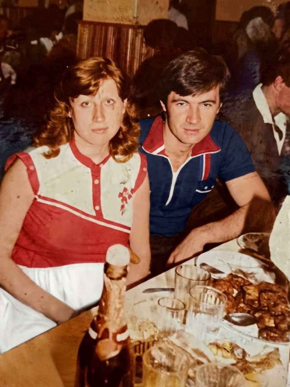 🎨 Для пользователей данного сайта бесплатно!!!Оживление и реставрация фотографий 🧠 Нейрофотосессии  Вернём яркость вашим воспоминаниям! Создадим уникальные образы с помощью нейротехнологий.