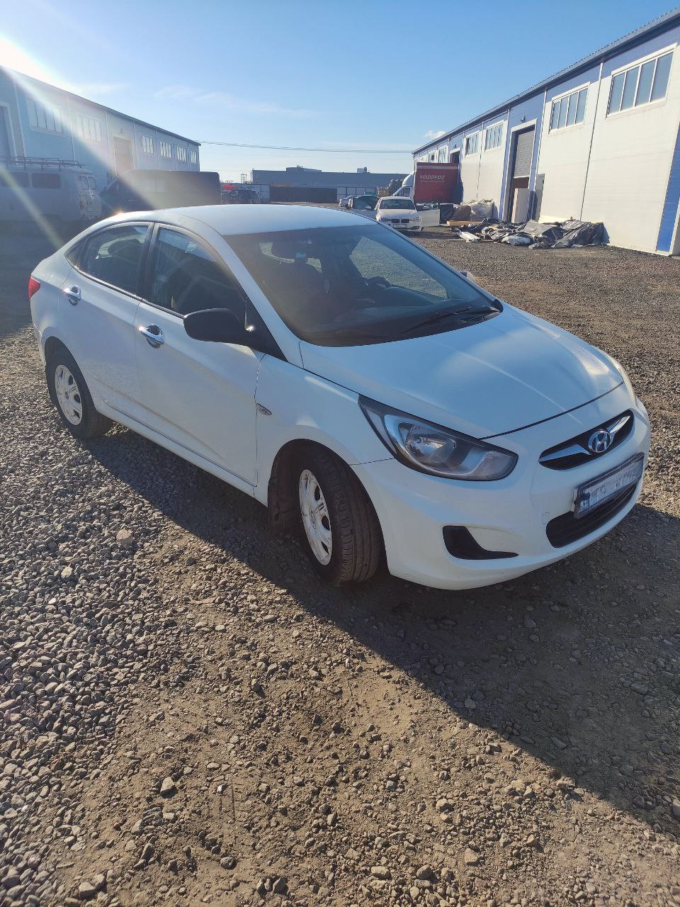 Продам автомобиль Хендай  Салярис 2012г Санкт-Петербург