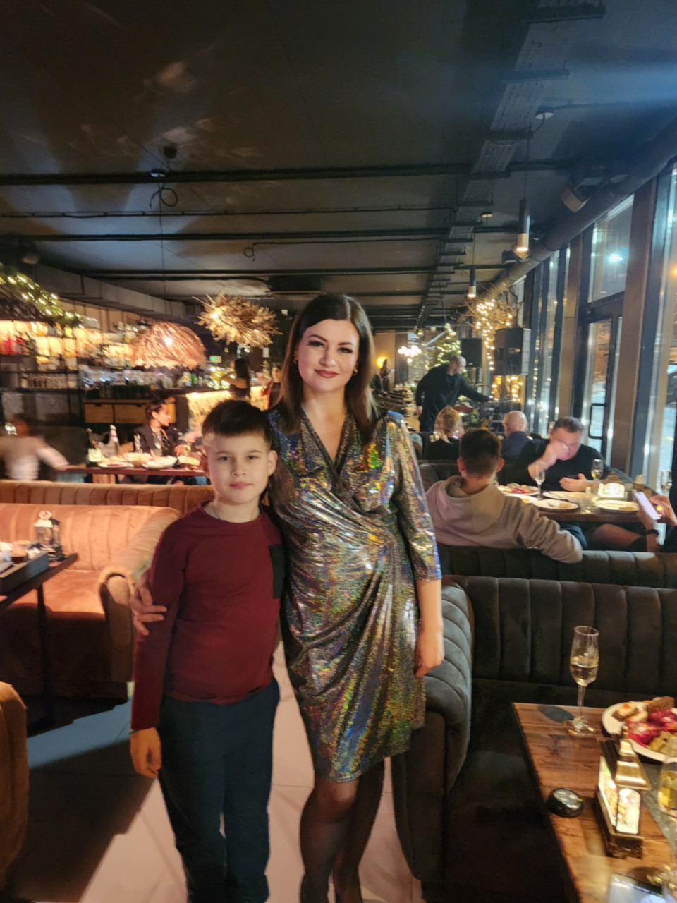 Новый год в уютном ресторане