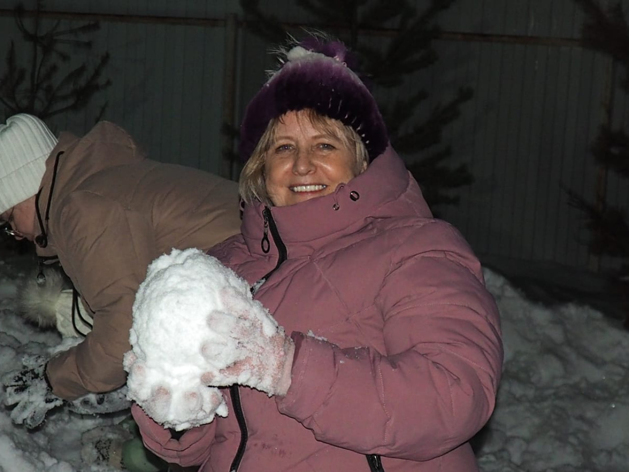 Лепка снеговика на конкурс