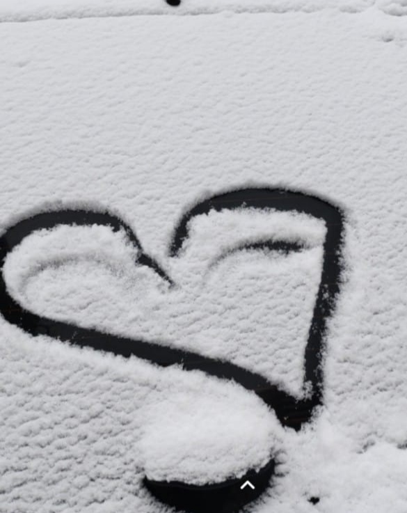 Снег растает, а Любовь будет жить в сердце.