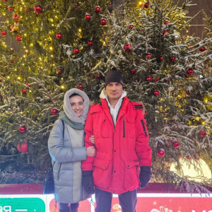 Дед мороз и снегурочка... Почти))