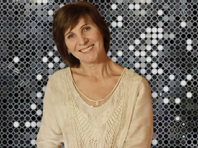 Ольга, Петрозаводск, 57 лет, 1 ребенок, 7 фото. Ищу: Честный, открытый, понимающий, уважающий, поддерживающий здоровый и спортивный образ жизни, некурящий....  Анкета 5411. 