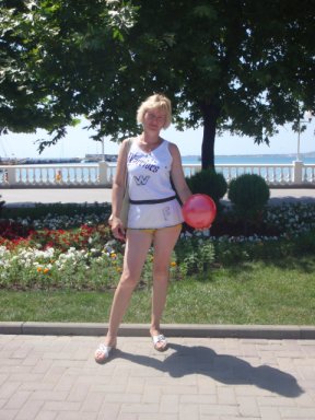 Елена, Россия, Хилок, 58 лет, 3 ребенка. Хочу найти Пока не знаю.Работаю бухгалтером.