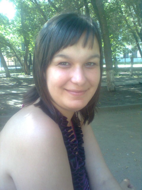 Тамара, Челябинск, 42 года, 1 ребенок, 2 фото. Она ищет его: Хочу найти любящего и заботливого мужчину для серьезных отношений.   Анкета 9880. 