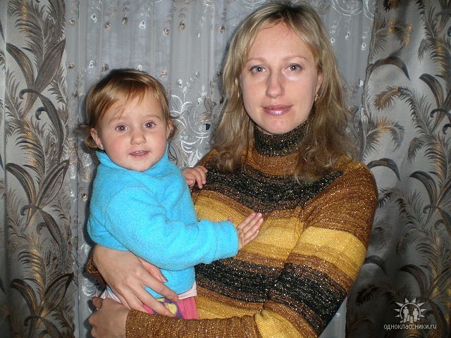 Евгения Кинах, Киев, м. Оболонь, 47 лет, 1 ребенок. Хочу найти Воспитанного,умного,общительного и открытого мужчину любящего детей.Красивая,умная,интересная женщина и заботливая мама для своего маленького ребенка!
