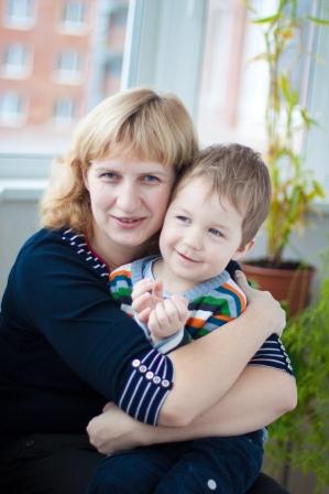 Марина, Санкт-Петербург, м. Удельная, 52 года, 1 ребенок. Мы с сынишкой хотим найти близкого человека. 
