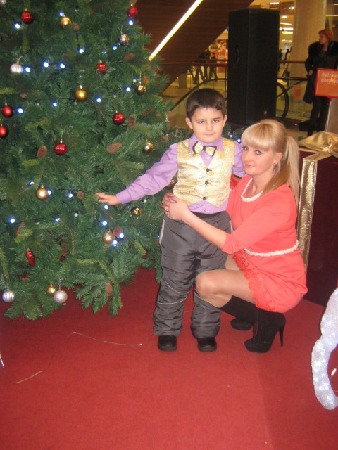 марина, Россия, Ярославль, 38 лет, 1 ребенок. Хочу найти мужчину одинокая женщина,