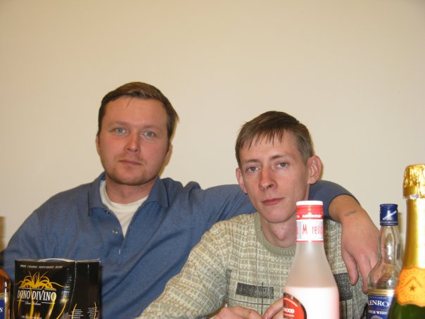 На работе Я с права