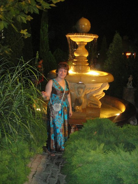 Танюша, Санкт-Петербург, м. Автово, 43 года, 1 ребенок. Хочу найти Любимого мужчину.Очень жизнерадостна,люблю готовить,музыку.Нежная ,ласковая,любящая)))Без вредных привычек,мечтаю о с