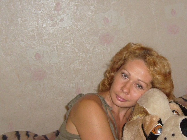 татьяна, Россия, Краснодар, 48 лет, 1 ребенок. обычная,одинокая женщина,которая хочет быть любимой,дарить свою любовь и заботу мужу,детям.