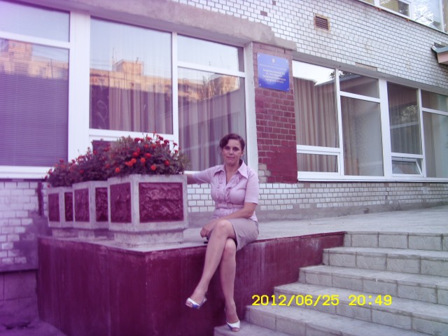 Лилия, Украина, Запорожье, 48 лет, 2 ребенка. Хочу найти Успешного, надежного, ответственного, любящего и заботливого. Живу, работаю, радуюсь жизни. Большую часть моей жизни занимает работа и не потому что я трудоголик 