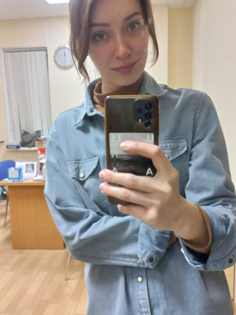 Юлия, Россия, Санкт-Петербург, 40 лет, 1 ребенок. Ищу: Общение, дружба. Мужчина с которым можно общаться на разные темы, в перспективе нацеленного на создание...  Анкета 24079. 