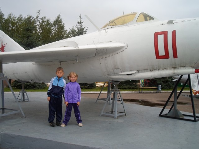 сын и дочка))