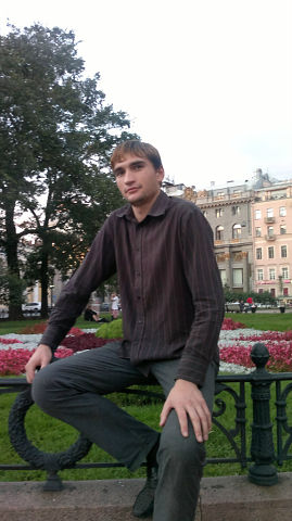 Алексей, Россия, Москва, 33 года. Хочу найти девушку от 18-25 лет можно с ребенком приму как родного.Работаю в Москве, живу на съемной квортире, не пью.