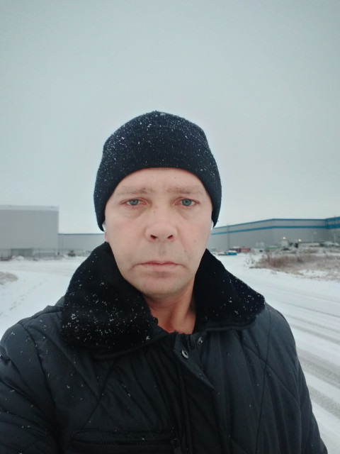 Виктор, Россия, Новосибирск, 45 лет. я спокойный, ответственный, искренний, заботлевый, ищу женщину для создания семьи, дети не помеха я 