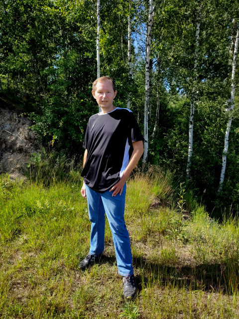 Иван, Россия, Санкт-Петербург, 43 года. Цель знакомства самая серьезная - создание семьи. Хотелось бы встретить женщину, которая разделяла бМне 43 года, и я нахожусь в том прекрасном возрасте, когда жизнь наполнена опытом, мудростью и готов