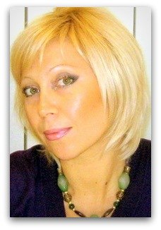 Юлия, Санкт-Петербург, м. Московская, 53 года. Хочу найти надёжного, доброго, не пьющего мужчину для серьёзных отношений и создания семьи. Адекватная во всех отношениях.