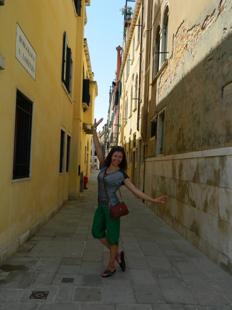 Гуляю по улочкам  Венеции.