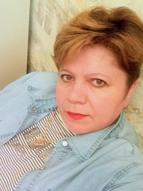 Наталья, Россия, Санкт-Петербург, 49 лет, 2 ребенка. Хочу любить и быть любимой!!!Разведена, дети взрослые живут отдельно. Веселая, спокойная, с чувством юмора все норм.