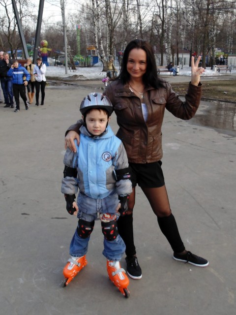 Кристина, Москва, м. Текстильщики, 43 года, 1 ребенок. Хочу найти ДОСТОЙНОГО И ПОНИМАЮЩЕГО МУЖЧИНУ!ВЕСЕЛАЯ И ДОБРАЯ!