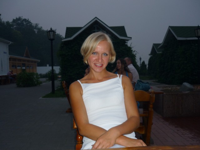 Екатерина, Россия, Нижний Новгород, 43 года, 2 ребенка. хочу любить и быть любимойВеселая, легкая на подъем. люблю активный отдых.