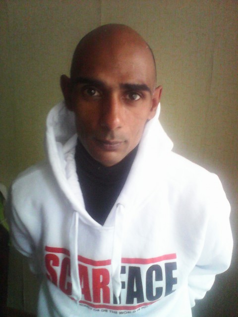 руслан ищу женщину для семьи . я не пьющий ,  бывший водный