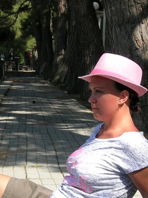 Юлия, Россия, Санкт-Петербург, 42 года, 1 ребенок. Хочу найти Верного, целеустремленногоДобрая, понимающая, общительная, с ч.ю.