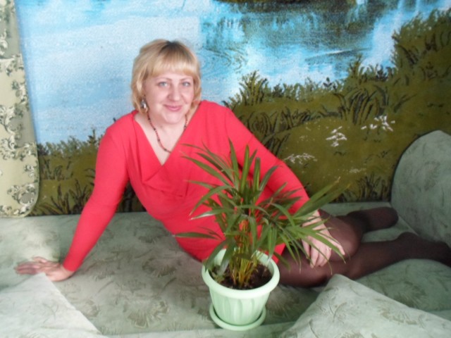 Анна, Россия, Нижнеудинск, 52 года, 1 ребенок. Она ищет его: хочу найти доброго , умного и т.дБлондинка, с добрым характером. 