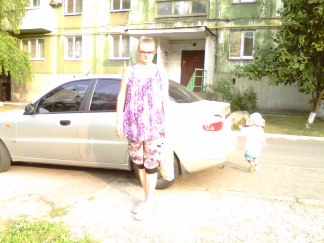 elena, Россия, Мариуполь, 50 лет, 1 ребенок. Хочу найти спокойного что б неврал и любил детей. спокойная уровнавешиная.люблю готовить.