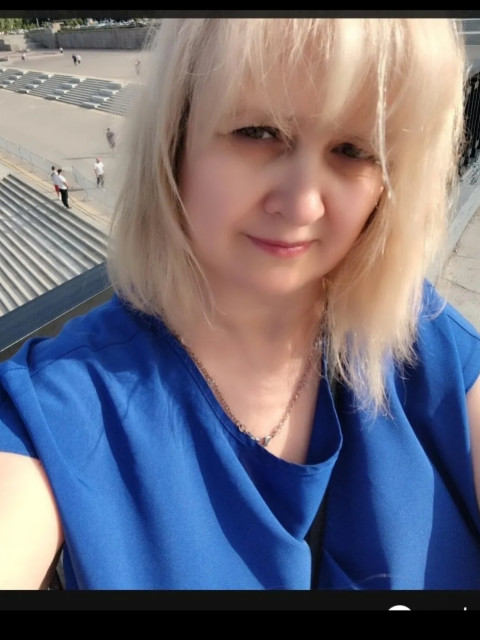 Евгения, Волгоград, 57 лет, 1 ребенок, 1 фото. Ищу: обыкновенного мужчину желающего создать большую и хорошую семью, работящего без в/п, сильного, очень...  Анкета 46146. 