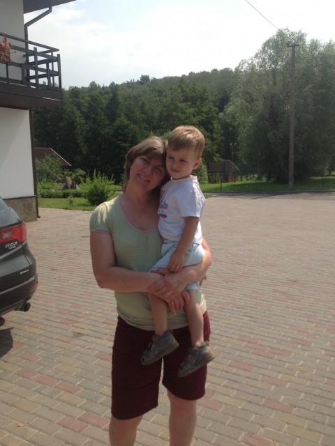 Тома, Киев, м. Левобережная, 49 лет, 3 ребенка. Хочу найти Мужчину для счастливой жизни, отца и друга детям.При знакомстве