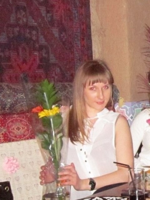 Аня, Москва, Коломенская, 36 лет, 1 ребенок. Познакомиться с женщиной из Москвы