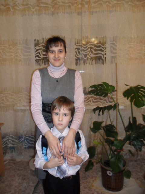 Елена, Россия, Ивантеевка, 48 лет, 1 ребенок. Спокойная, ласковая, люблю общаться, но не в большой компании, люблю прогулки с семьей на природе