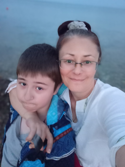 Наташа, Россия, Всеволожск, 47 лет, 2 ребенка. Ищу: Мужчину. Любящего, заботливого, с чувством юмора - обязательно!  Анкета 54555. 