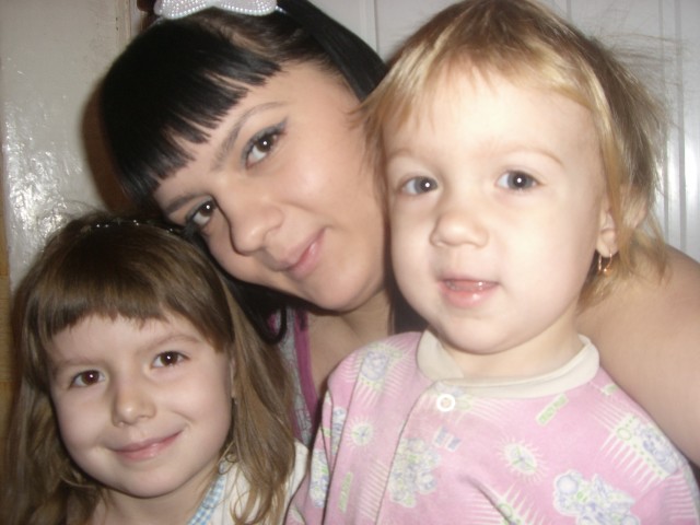 Елена, Украина, Киев, 33 года, 2 ребенка. я ищю мужа и папу для своих девочек. На даный момент я в процесе развода