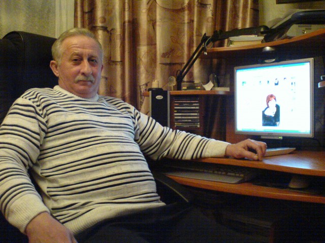 Александр, Москва, м. Тёплый Стан, 64 года, 1 ребенок. Ищу женщину для совместной жизни. Надоело одиночество(С чувством юмора.. ну очень смешной))