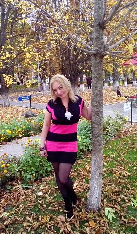 Светлана, Россия, Ессентуки, 39 лет. Хочу встретить, умеющего мыслить мужчину, для создания крепкой семьи....