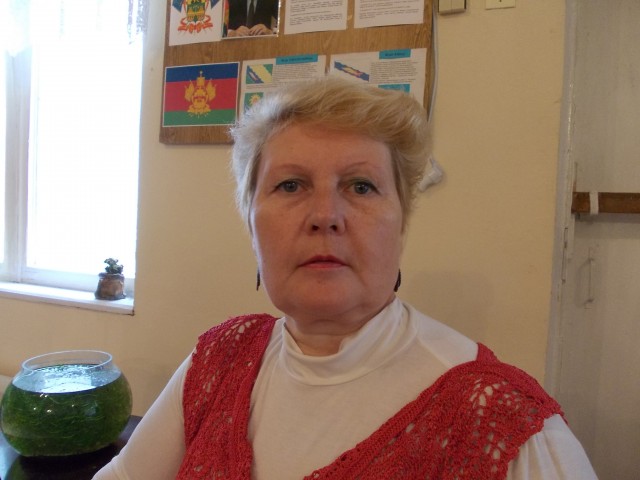 Елена, Россия, Анапа, 63 года. Я Взрослая самостоятельная женщина. и хотела бы познакомиться с мужчиной с ребенком.