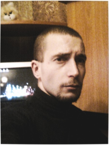 алексей, Москва, м. Проспект Вернадского, 44 года. я добрый хороший парень ищу хорошую добрую девушку для создания семьи
