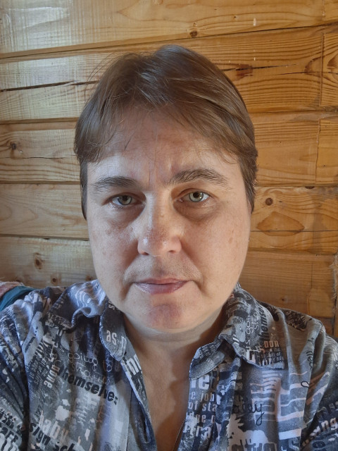 Татьяна, Москва, м. Бибирево, 49 лет, 1 ребенок. В разводе, есть сын, хочу познакомиться с мужчиной для искренних отношений.