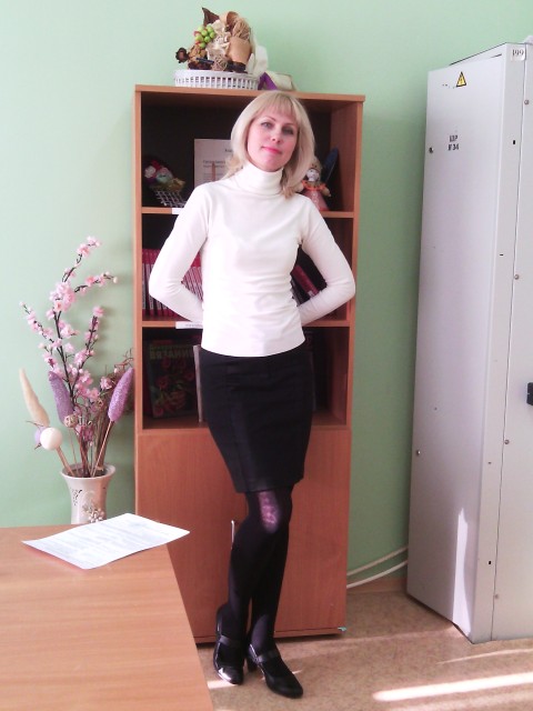 Елена, Россия, Одинцово, 46 лет, 1 ребенок. Хочу найти Положительного, доброго не судимого мужчину.
С высшим образованием.