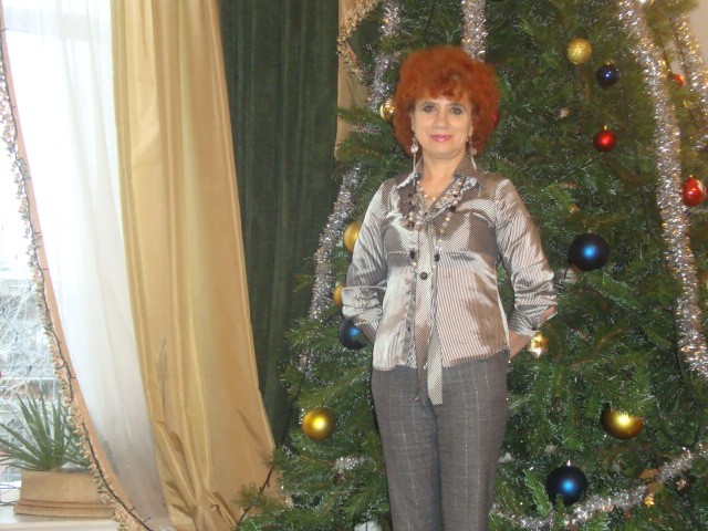 ЯЯЯ на ЁЛКЕ !!