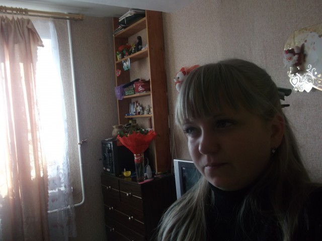 Нюта, Россия, Санкт-Петербург, 32 года, 1 ребенок. Хочу найти доброго, общительного, понимающего.