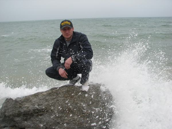 Андрей, Россия, Балашиха, 49 лет. Хочу найти Таких нет.Параноидальный шизофреник с ярко выражеными садистскими наклонностями..