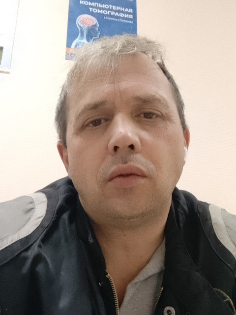 Виталий, Россия, Санкт-Петербург, 49 лет. Хочу найти Нет рамок. Конечно же спутника по жизни, в печали и радости.Лучше расскажу при встрече в непринуждённой обстановке.