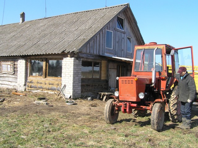 Жизнь налаживается.