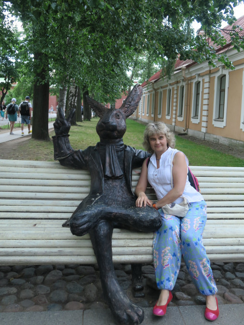 Наталья, Россия, Москва, 56 лет, 1 ребенок. Хочу найти Заботливого, порядочного мужчину от 50-58 лет.Легкая на подъем, люблю путешествовать, посещать выставки, просто гулять по Москве.